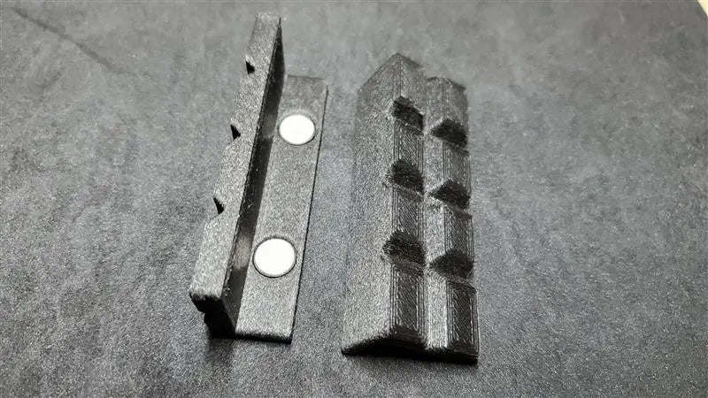 Black CoexNylex™ Glass filled Nylon coex3d
